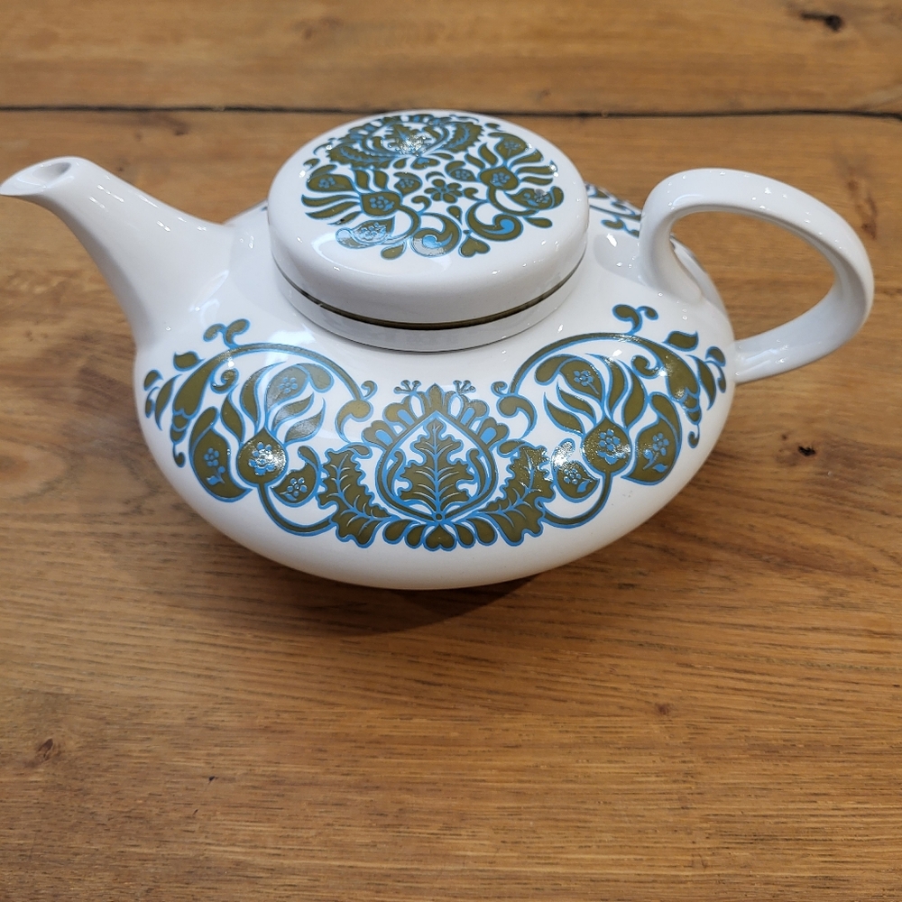 Ridgeway Ironstone Martinique 70's vintage Tea Pot
